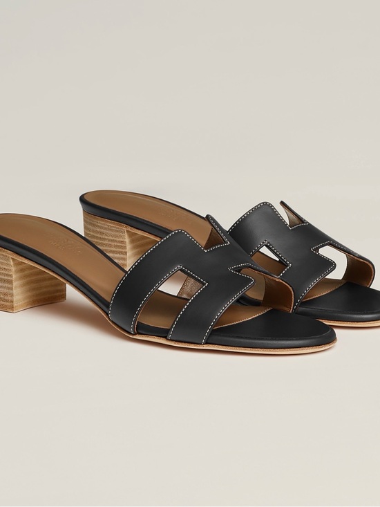 Hermes Shoes - Hermes Black Leather Oasis Sandals